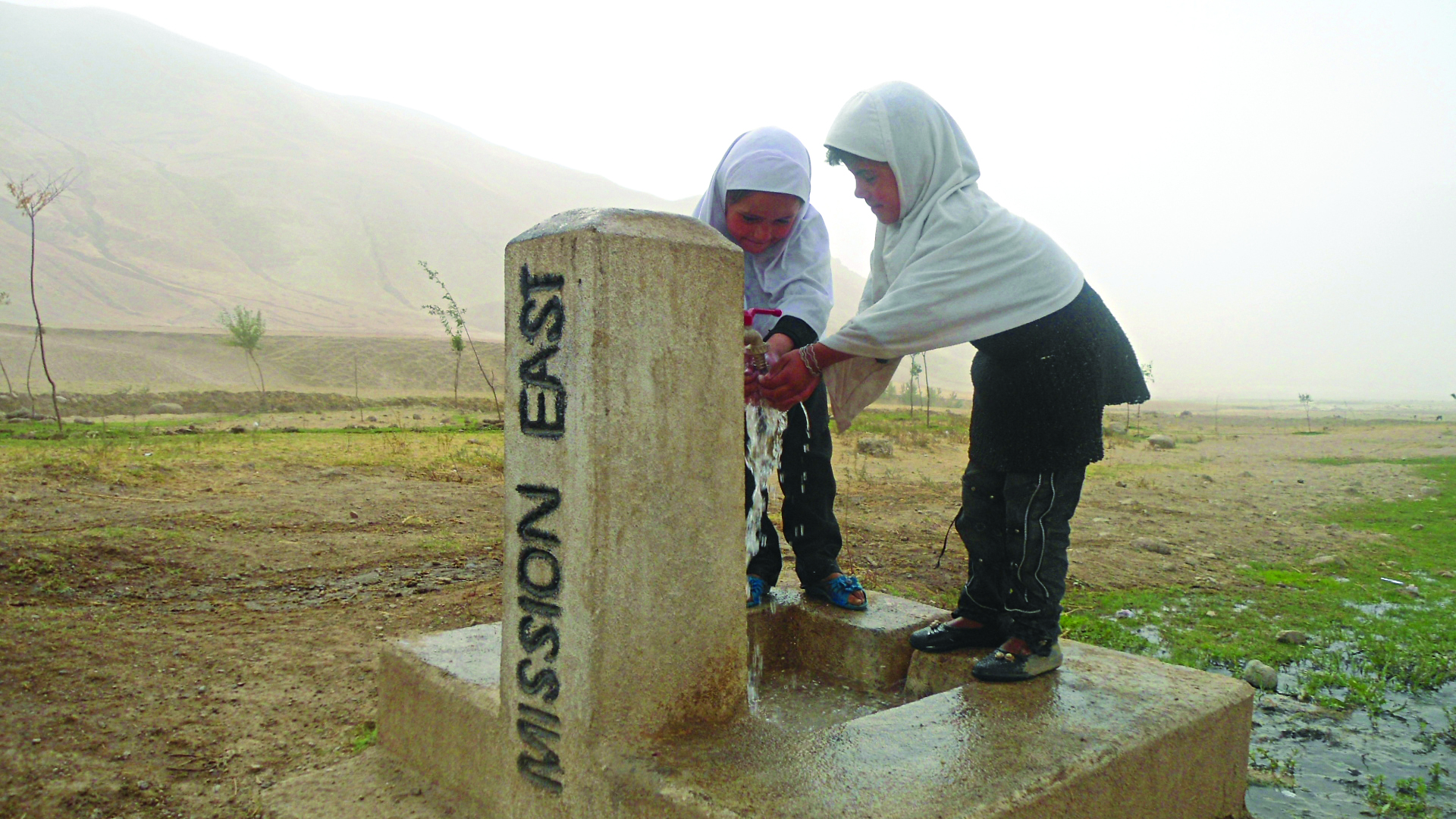 New Year's greetings from Mission East