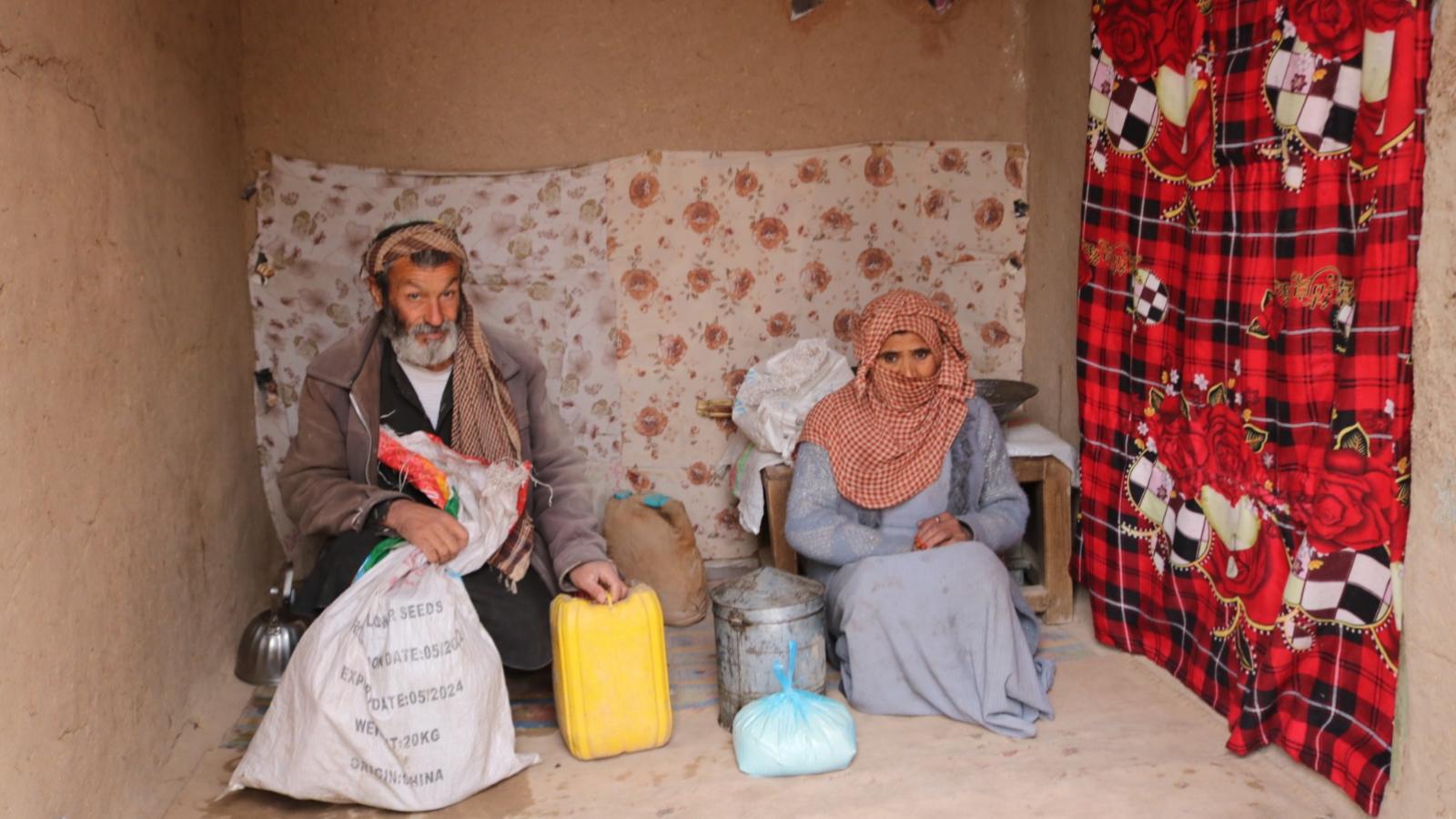 mave rumlede af sult